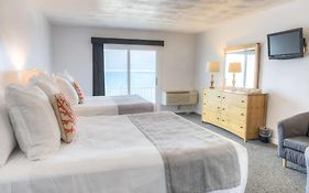 The Three Seasons Resort